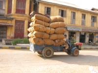 cargo-truck-pyin-oo-lwin-myanmar