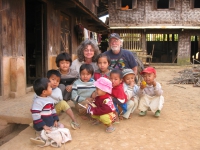 children-in-mountain-village-myanmar