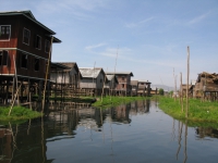 houses-on-stilts-inle-lake-myanmar