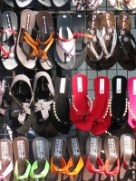 market-shoes-bangkok-thailand